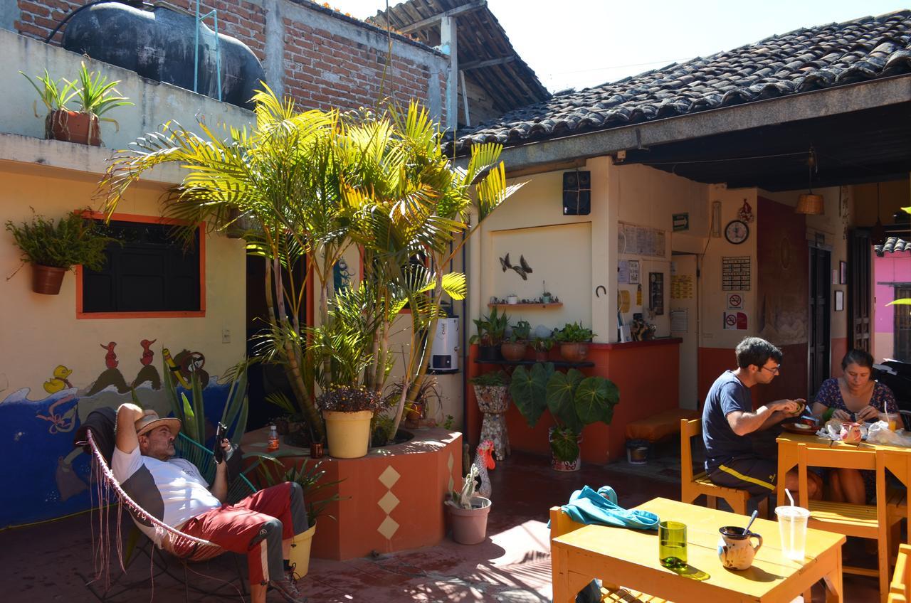 Hostal El Rincon De Los Camellos San Cristóbal de Las Casas Екстериор снимка
