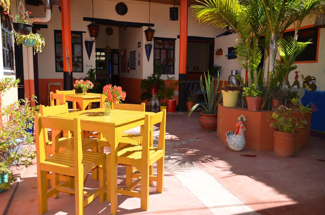 Hostal El Rincon De Los Camellos San Cristóbal de Las Casas Екстериор снимка